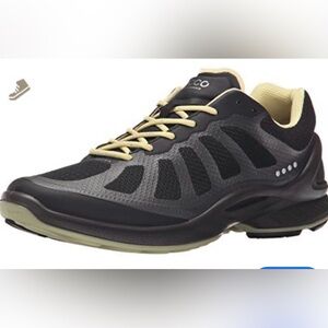Ecco Women's Biom Fjuel Racer Walking Shoe Sneaker Black Size 39 US 8/8.5